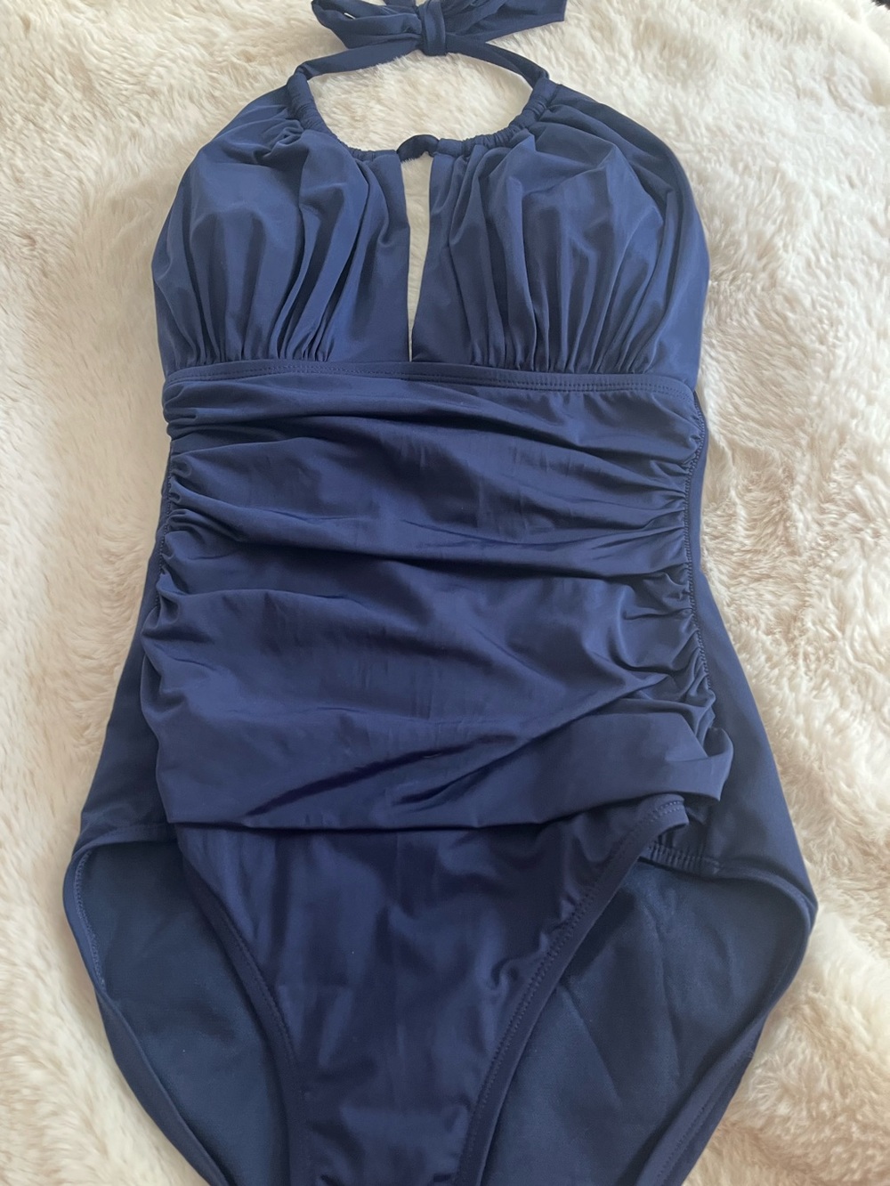 Kenneth Cole ~Navy High Neck Halter Mio Ruched One Piece Swimsuit in size M